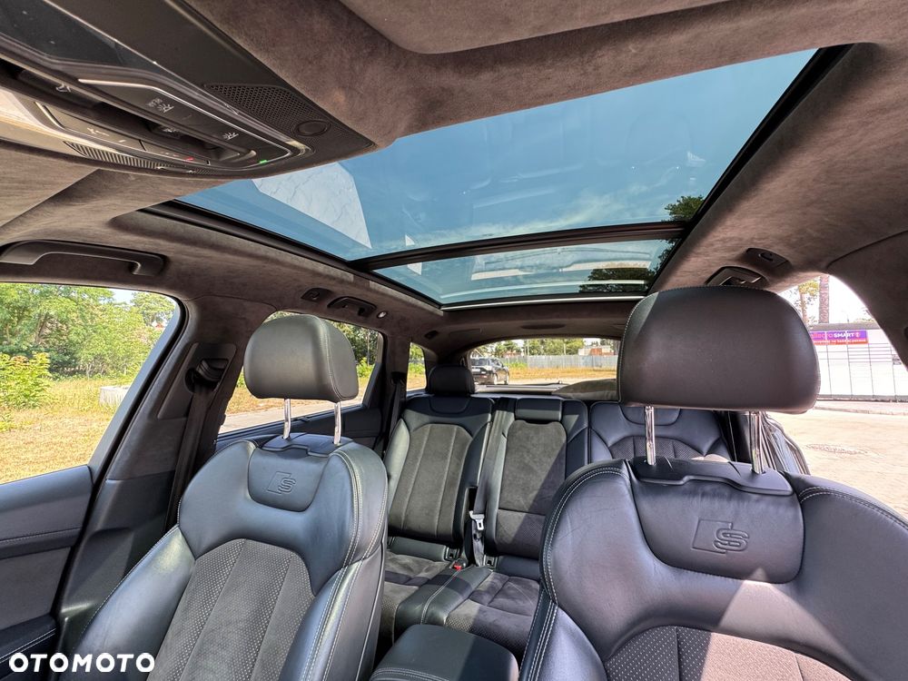 Audi Q7 - 30