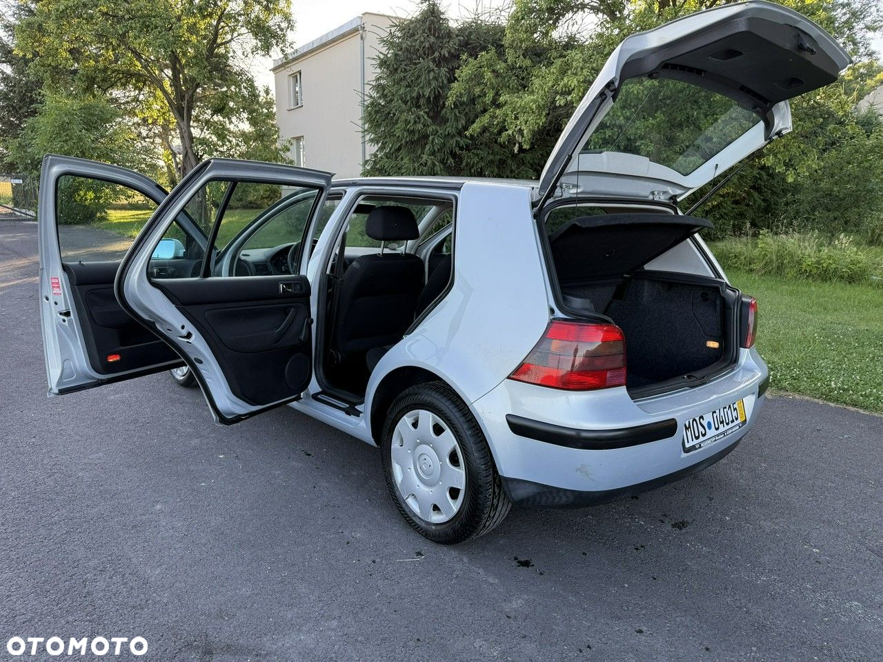 Volkswagen Golf 1.4 Comfortline - 24