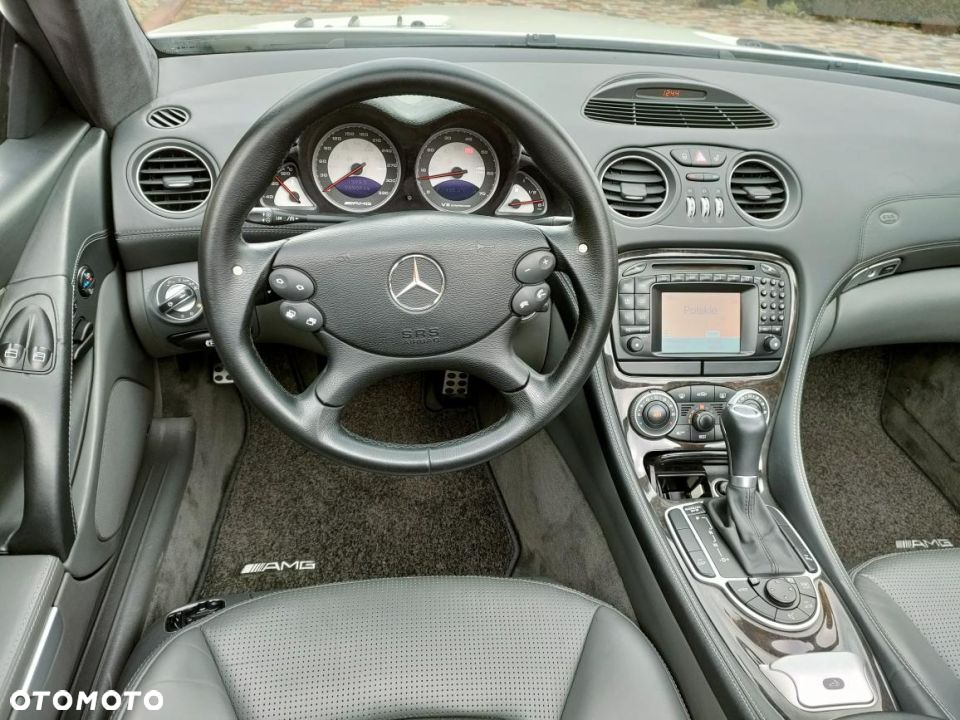 Mercedes-Benz SL 55 AMG - 24