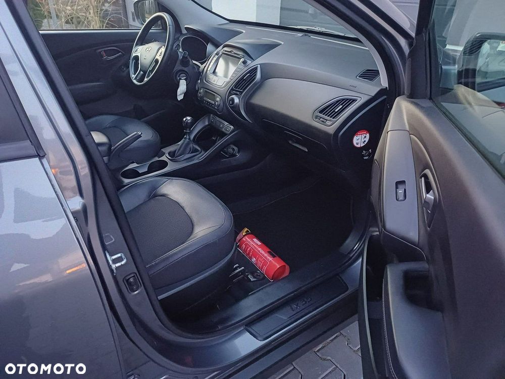 Hyundai ix35 - 14
