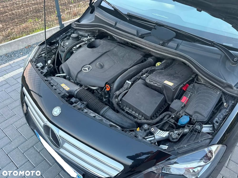 Mercedes-Benz Klasa B 180 CDI (BlueEFFICIENCY) - 24
