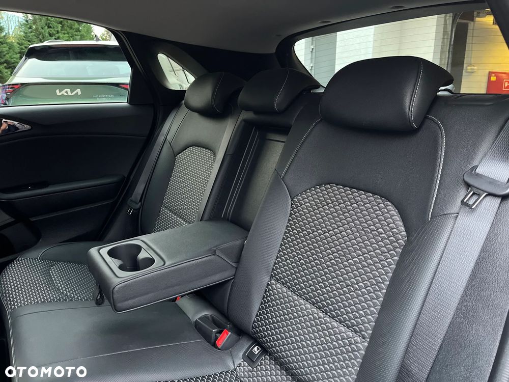 Kia Ceed 1.5 T-GDI Tribute DCT - 16