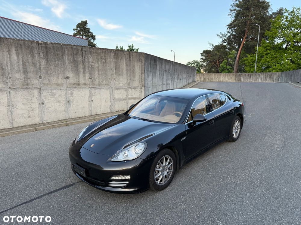 Porsche Panamera 4S - 2