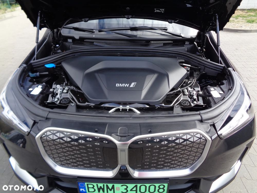 BMW iX1 eDrive20 xLine - 18