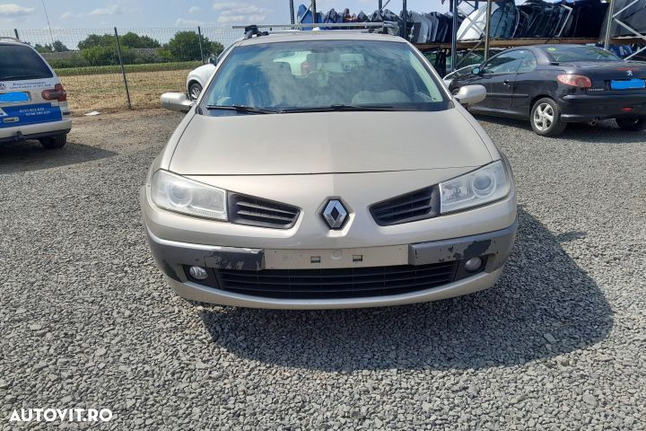 Dezmembrez Renault Megane 2 [2002 - 2006] wagon 1.6 MT (113 hp) K4M ( - 1