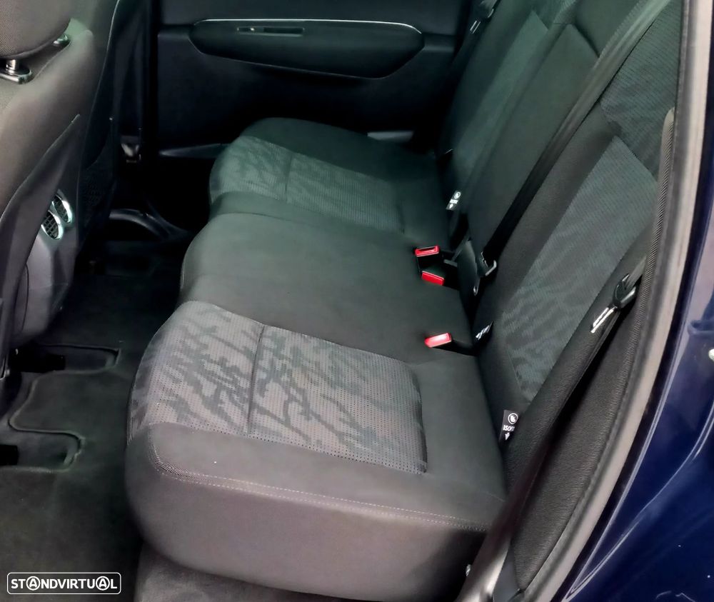 Peugeot 3008 1.6 HDi Sport - 13