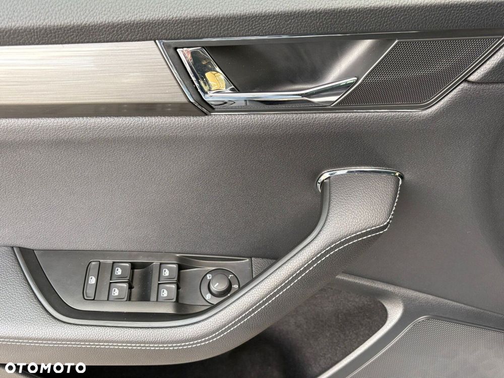 Skoda Superb 2.0 TSI Style DSG - 10