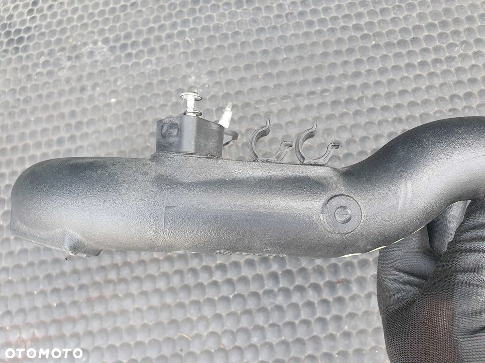 Rura 8D0145840S 3B0145834E Przewod Powietrza Kolanko Kruciec 1.9 TDI Audi A4 B5 B6 VW Passat B5 - 18
