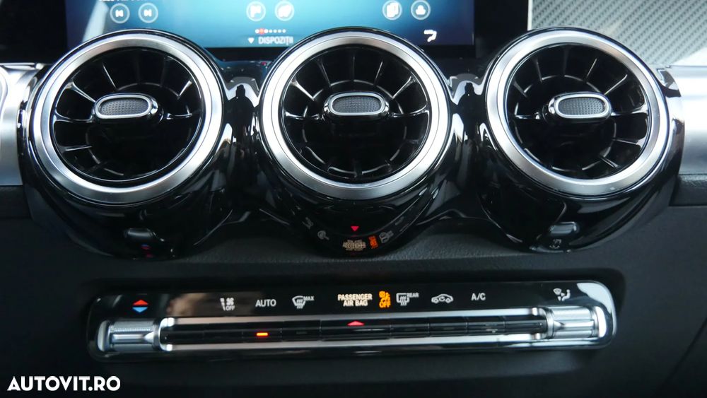 Mercedes-Benz GLB 200 d 4Matic 8G-DCT - 26