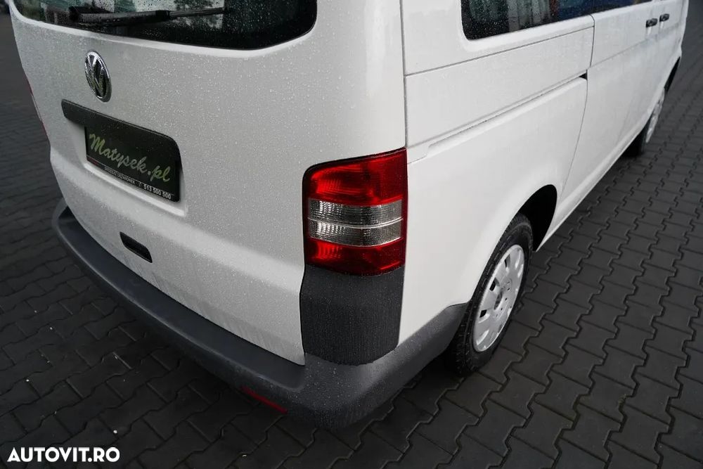 Volkswagen TRAFIC ITRANSPORTER / T5 / AUTOBUS / 9 LOCURI / IMPORTATII / AUTOBUZ / 9 LOCURI / 2022 / PRIMUL PROPRIETAR / REVIZAT - 15