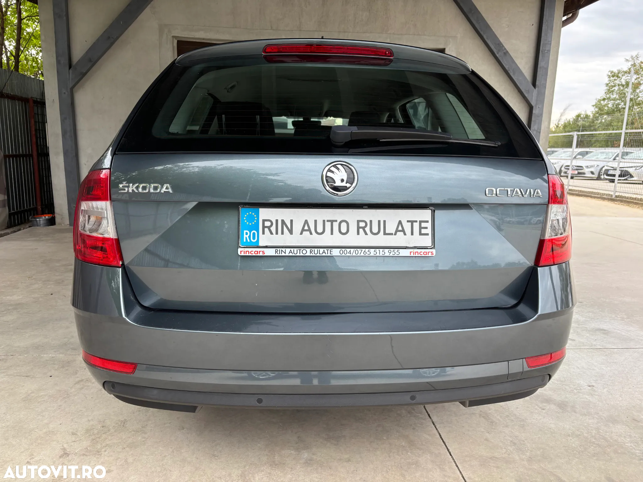 Skoda Octavia Combi Diesel 1.6 TDI Active - 8
