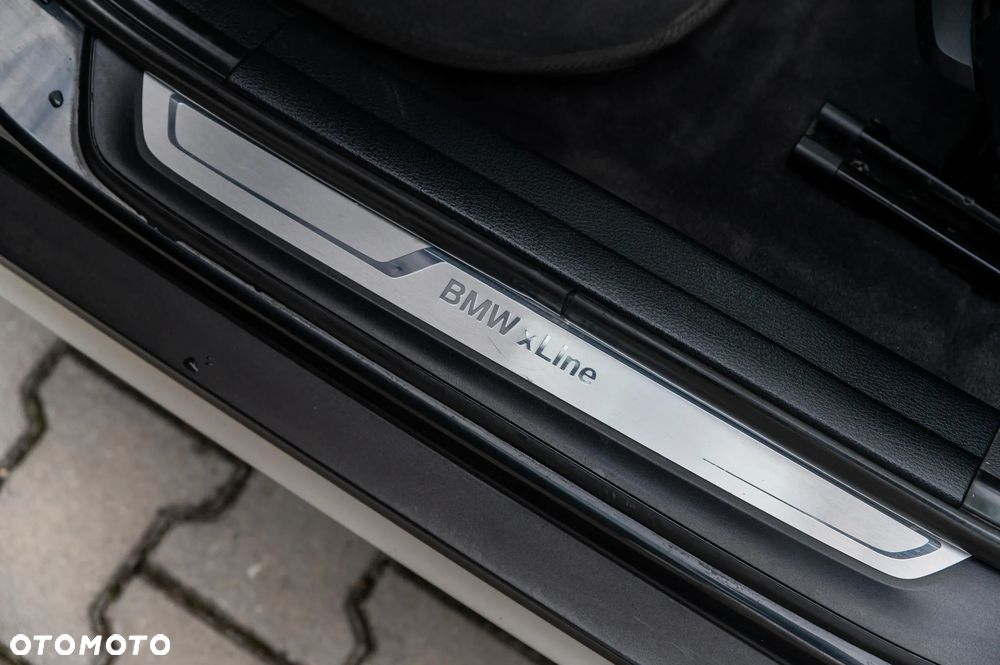 BMW X1 xDrive20d xLine - 36