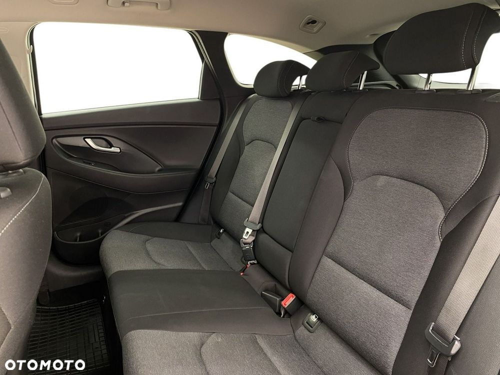 Hyundai i30 - 13