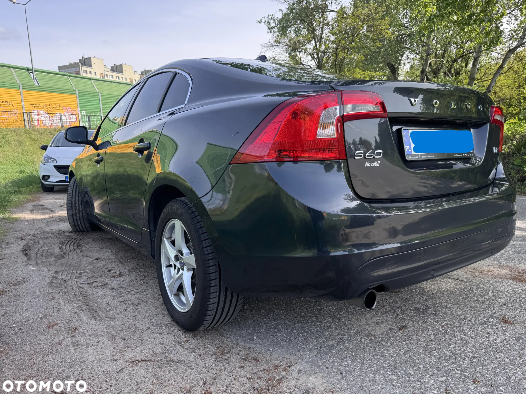 Volvo S60 D2 Drive-E Dynamic Edition (Momentum) - 4
