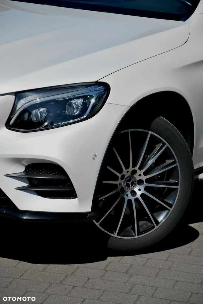 Mercedes-Benz GLC - 14