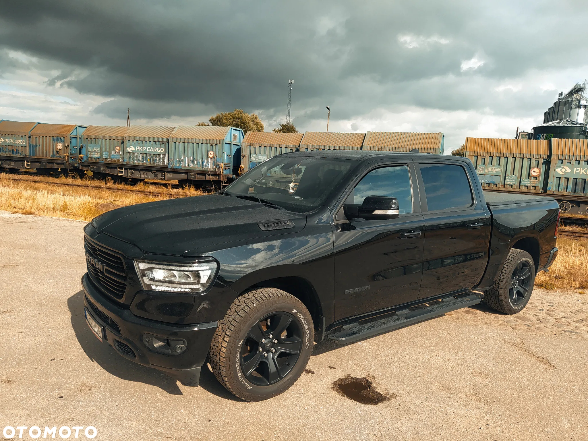 RAM 1500 Crew Cab Shortbed Bighorn - 20