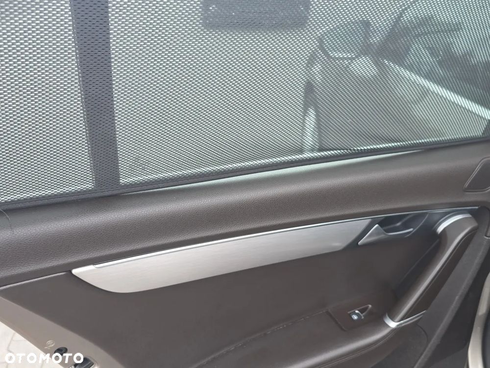 Volkswagen Passat 1.6 TDI BlueMotion Technology Highline - 12