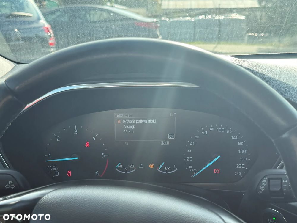 Ford Focus 1.5 EcoBlue Start-Stopp-System TITANIUM - 11