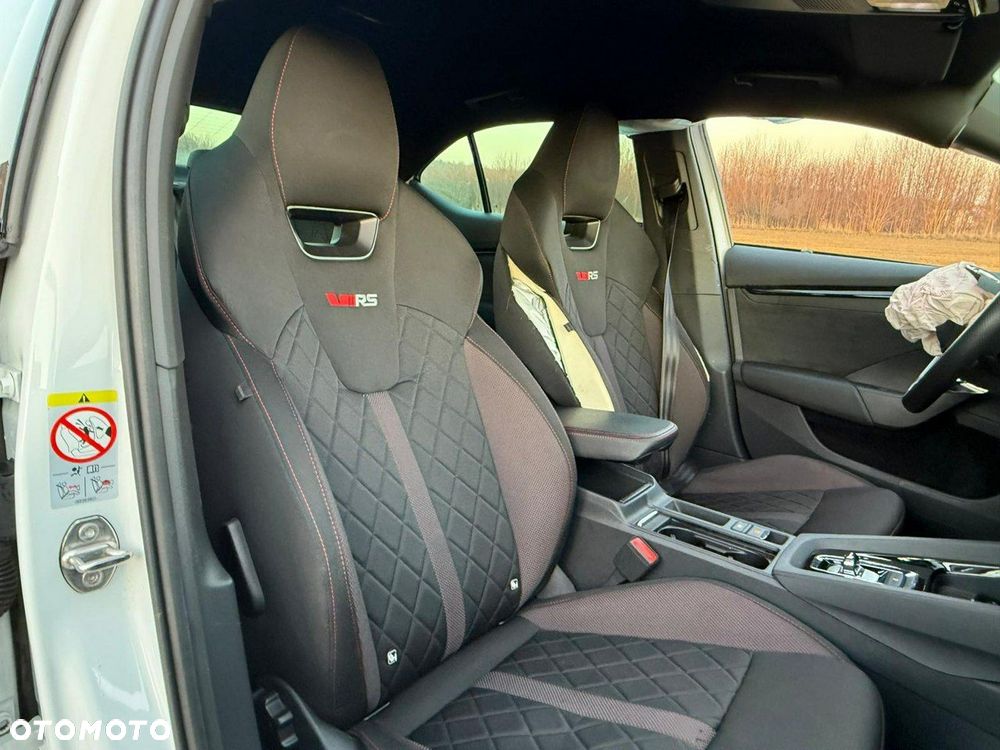 Skoda Octavia 2.0 TSI RS DSG - 18