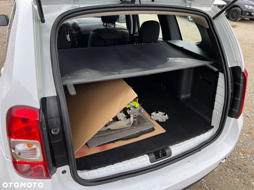 Dacia Duster 1.5 dCi Laureate 4x4 - 21