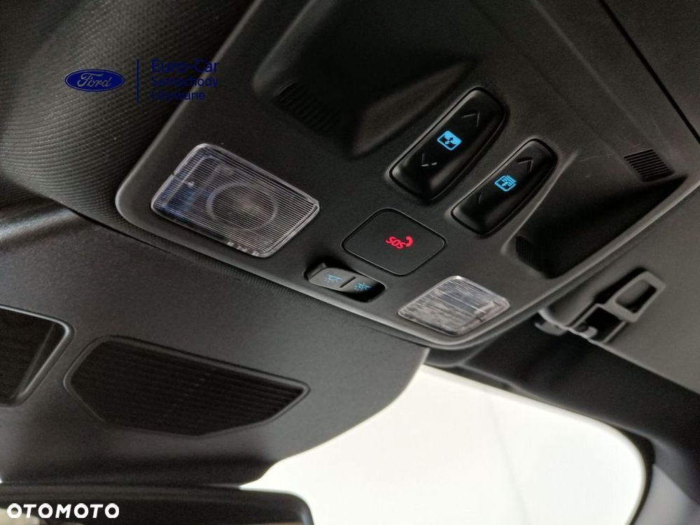 Ford Kuga 2.5 Duratec PHEV ST-LINE X - 29