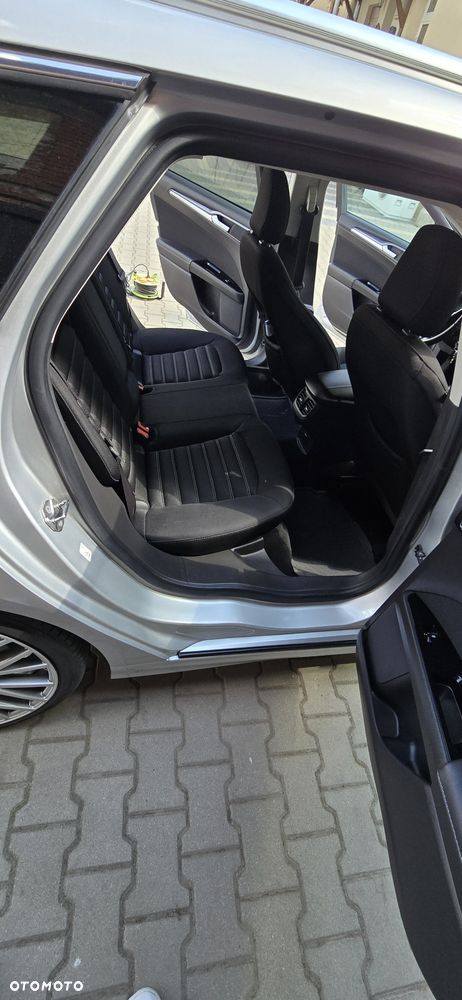 Ford Mondeo - 3