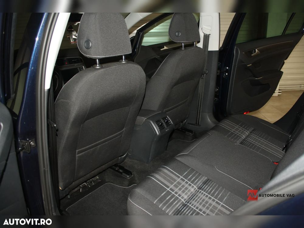 Volkswagen Golf 1.4 TSI BlueMotion Technology Lounge - 6