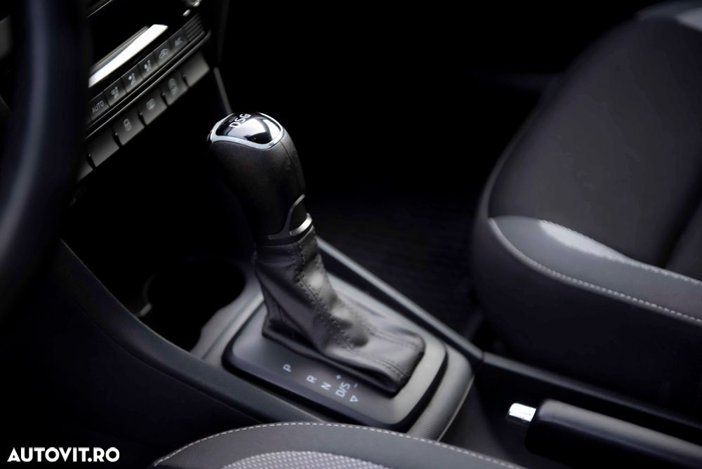 Skoda RAPID 1.4 TDI (Green tec) DSG Style - 5