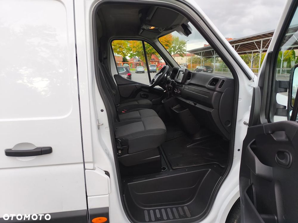 Renault Master - 31