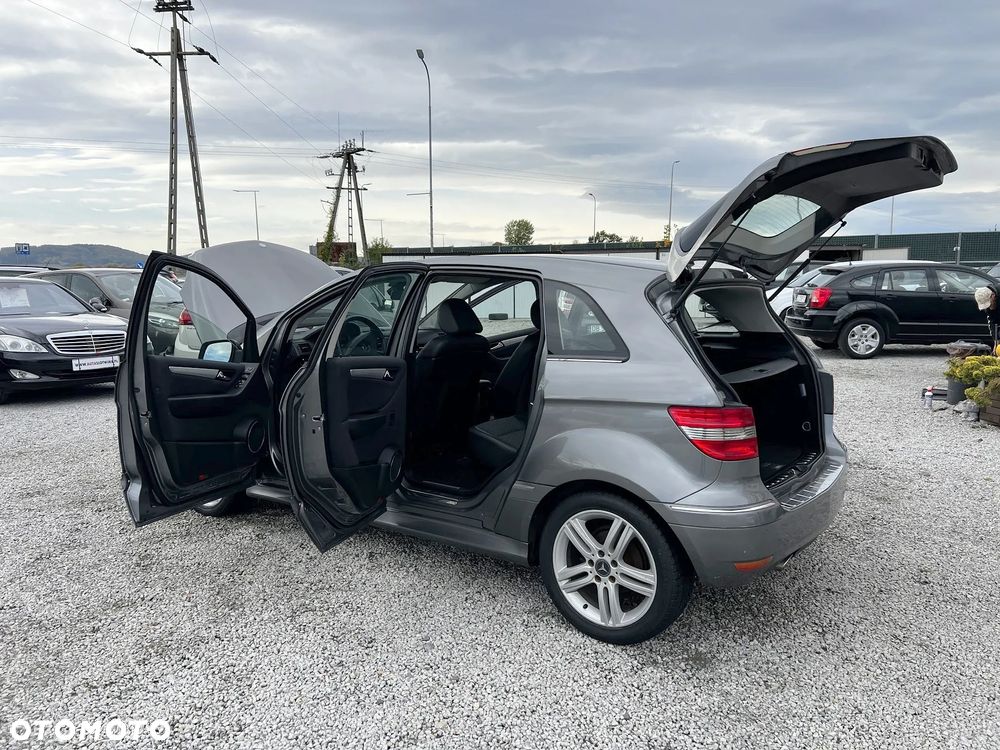 Mercedes-Benz Klasa B 180 CDI - 19