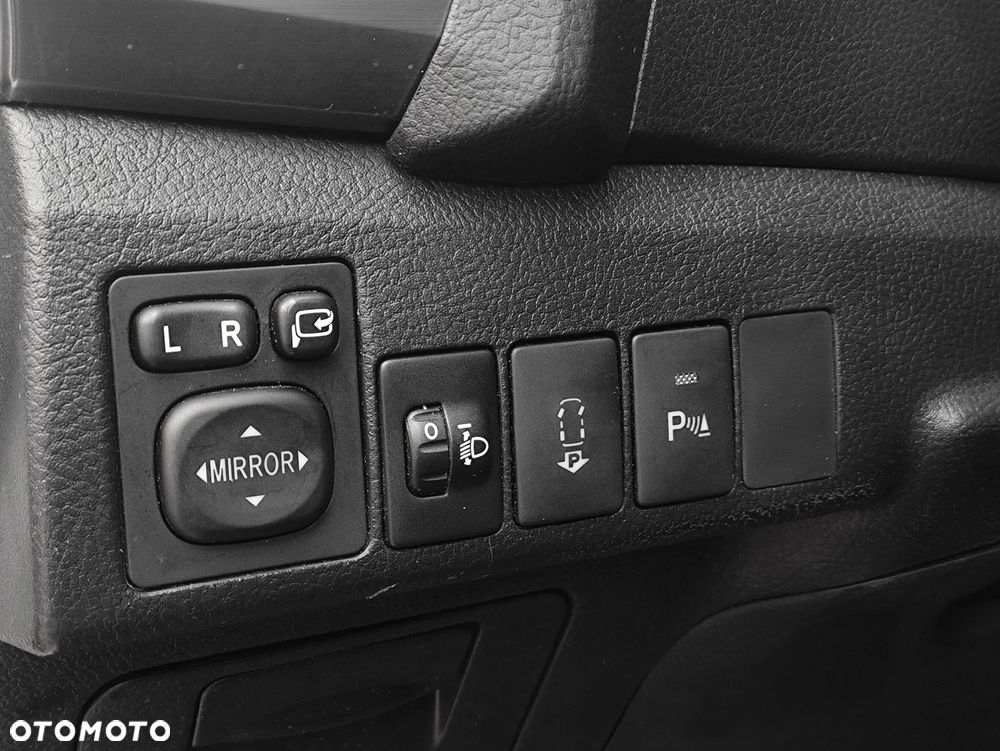 Toyota Auris 1.8 VVT-i Automatik Edition - 27