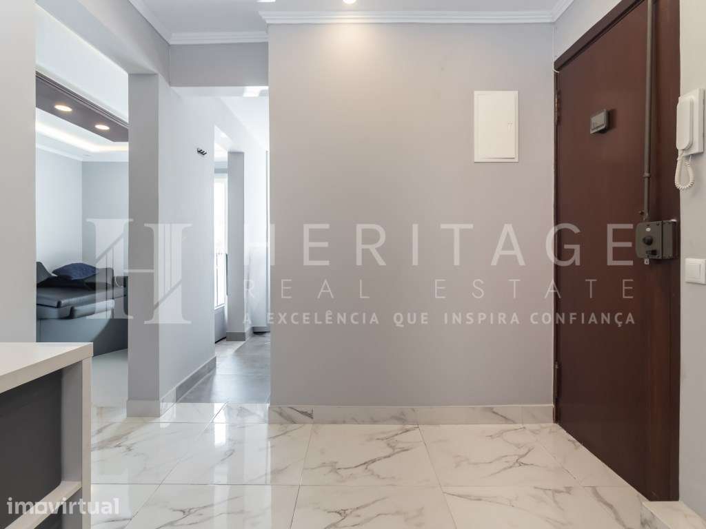 Apartamento T2+1 Totalmente Remodelado em Corroios Seixal - Grande imagem: 3/34