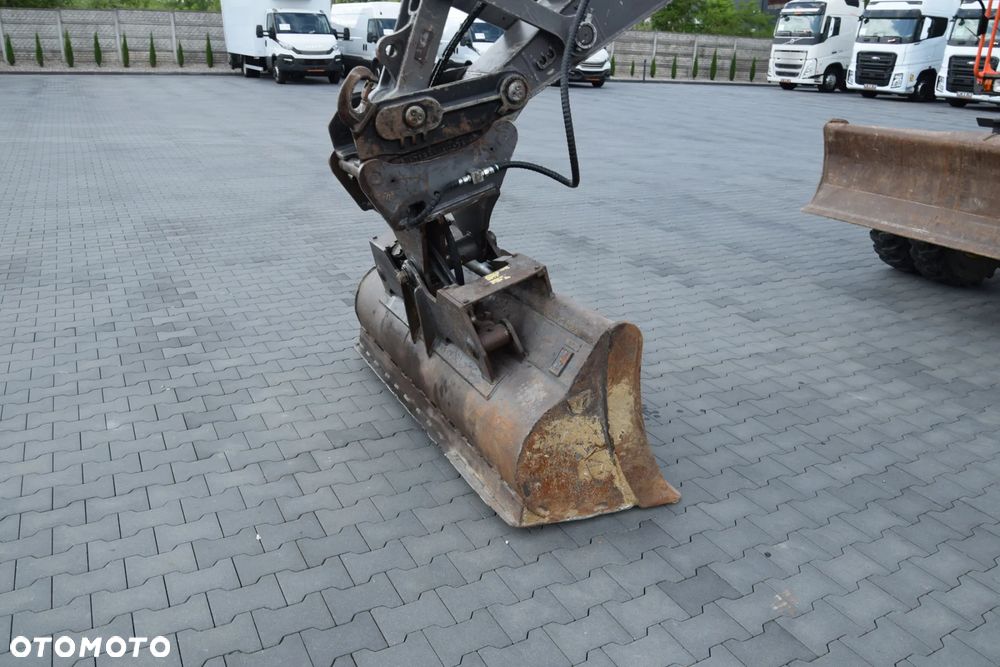 Volvo EWR150E / 6400 MTH / KOPARKA KOŁOWA / KABINA / KLIMATYTZACJA / SPYCH / STABILIZATORY / DODATKOWY OSPRZĘT / 3 ŁYŻKI / SPROWADZONA - 16