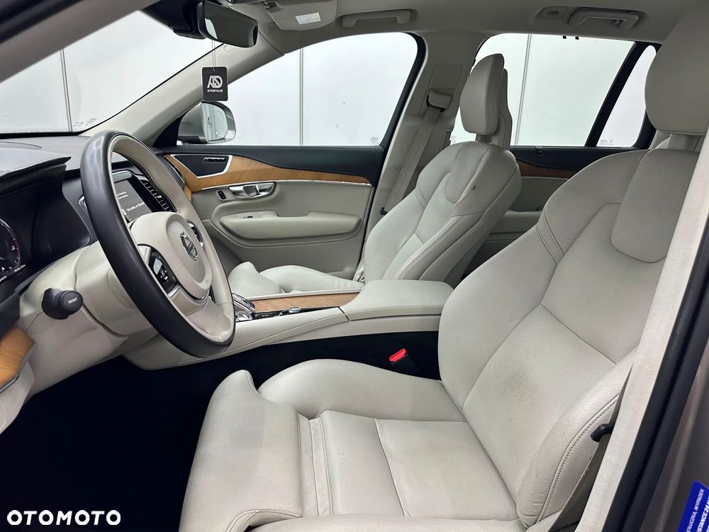 Volvo XC 90 B5 D AWD Inscription 7os - 9