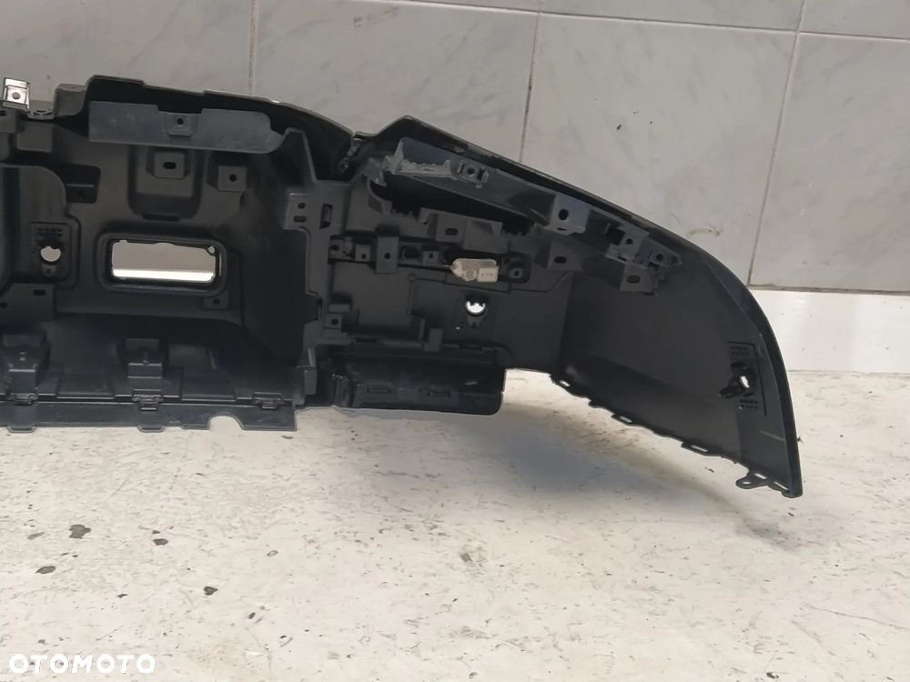 LAND ROVER DEFENDER L663 2019- ZDERZAK TYŁ TYLNY - 17