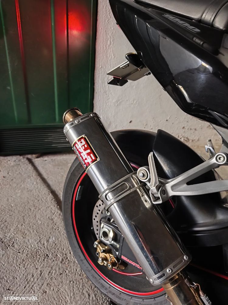 Suzuki GSX-R Sport - 17