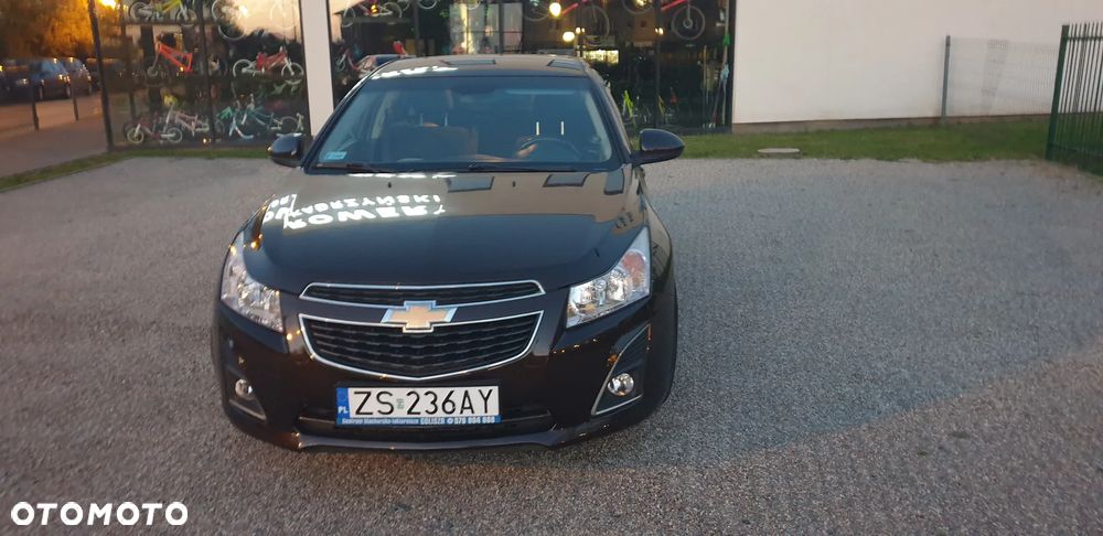 Chevrolet Cruze - 23