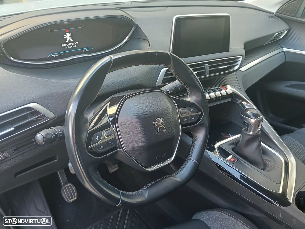 Peugeot 3008 1.5 BlueHDi Active - 15