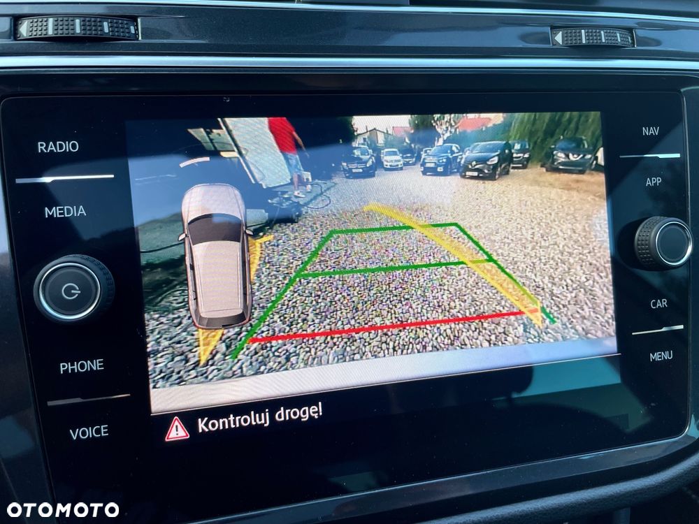 Volkswagen Tiguan 2.0 TDI SCR DSG R-Line - 19