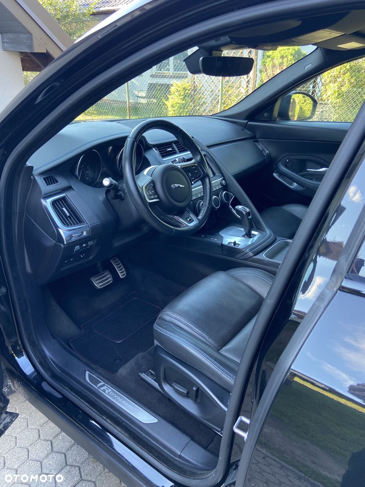Jaguar E-Pace D180 AWD R-Dynamic SE - 11