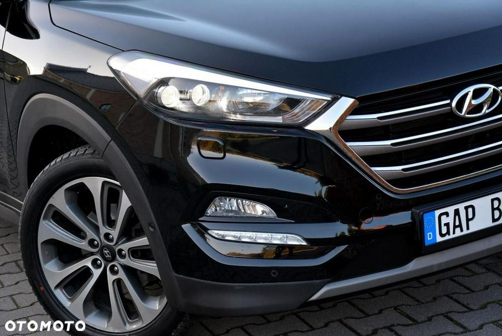 Hyundai Tucson 2.0 CRDI 4WD Automatik Premium - 7