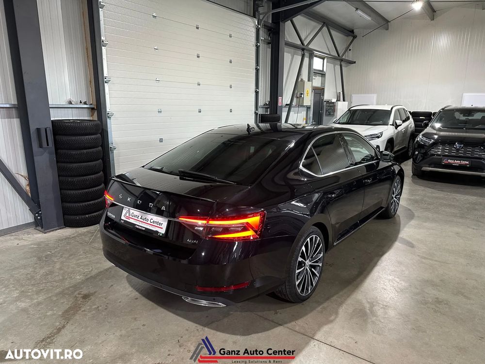 Skoda Superb 2.0 TDI 4X4 DSG Laurin & Klement - 36