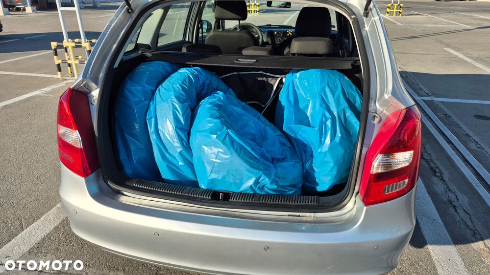 Skoda Fabia - 8