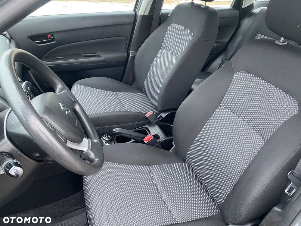 Suzuki Vitara 1.6 Comfort 4WD - 12