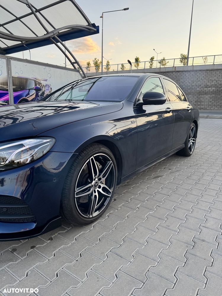 Mercedes-Benz E 220 d 4MATIC Aut. - 3