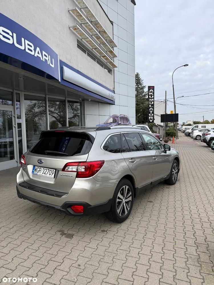 Subaru Outback 2.5i Exclusive (EyeSight) Lineartronic - 6