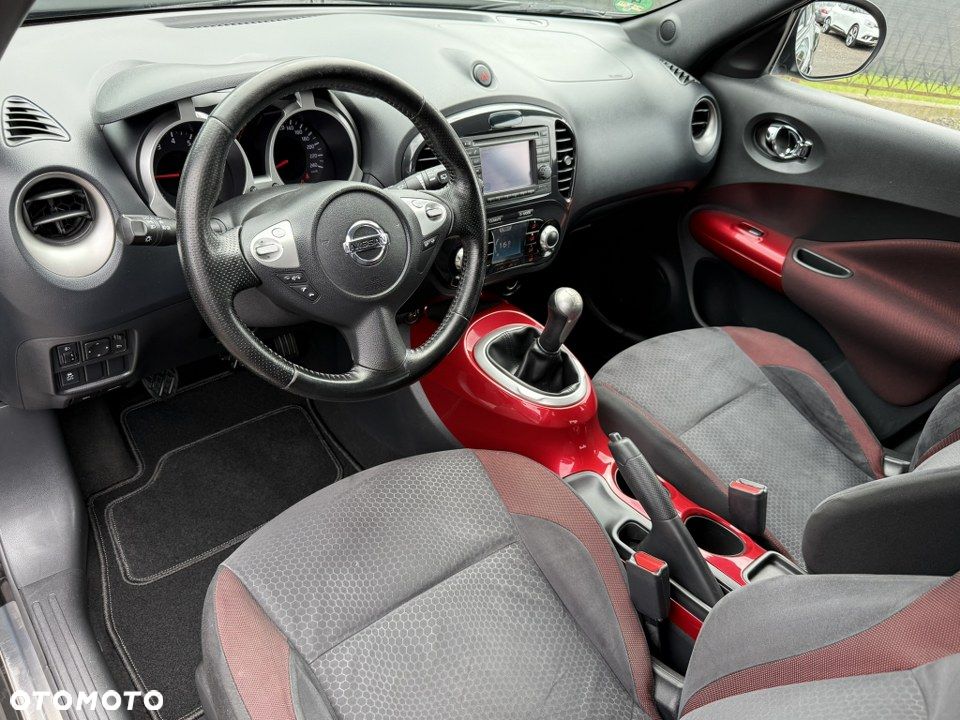 Nissan Juke 1.6 Tekna S&S - 16