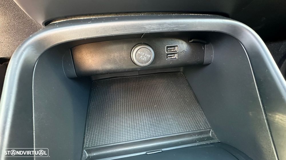 Volvo XC 40 1.5 T4 PHEV Inscription - 24