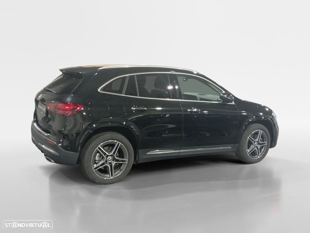 Mercedes-Benz GLA 250 e - 5