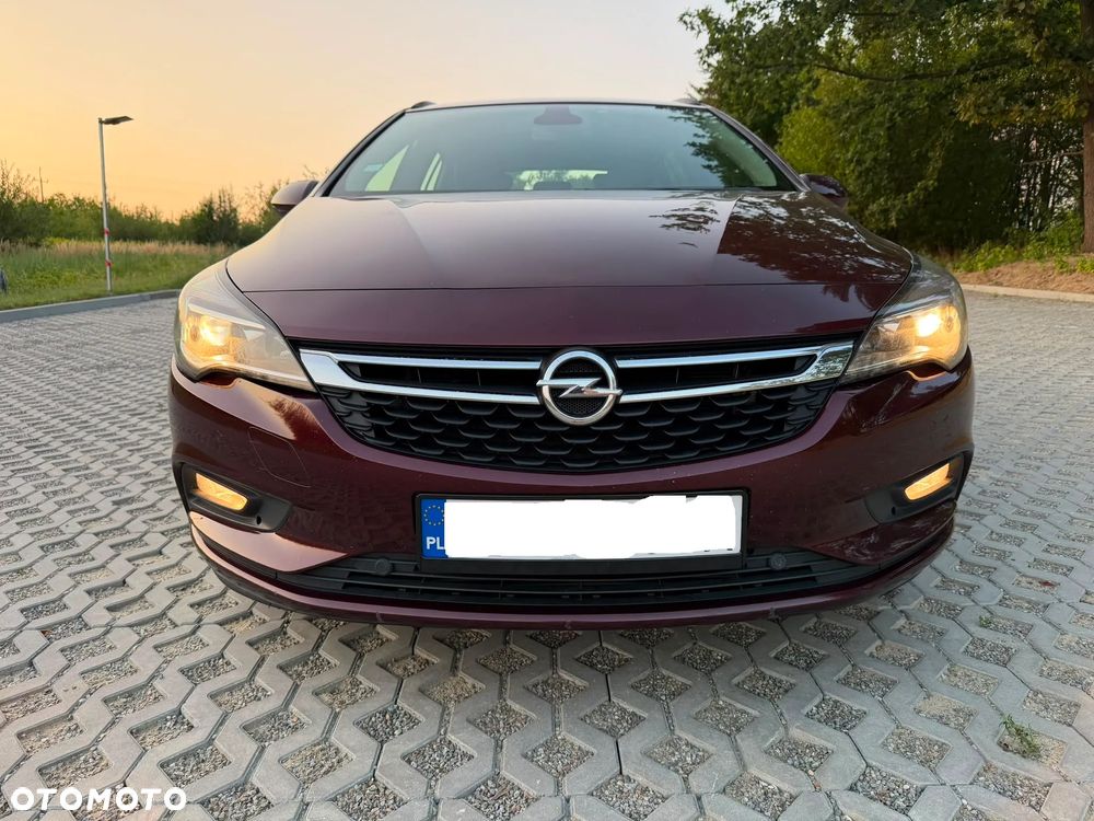 Opel Astra 1.6 CDTI Dynamic - 11